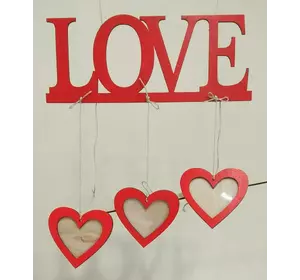 Надпись "LOVE" из дерева на заказ